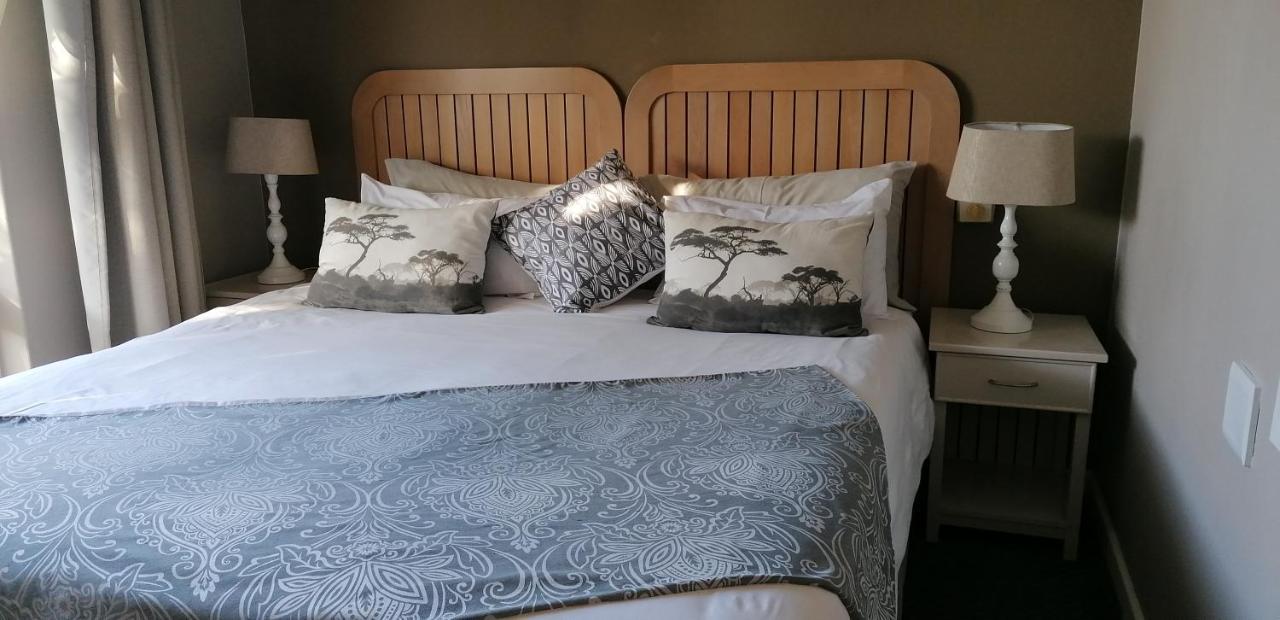 Cape Town Beachfront Apartments At Leisure Bay Kültér fotó
