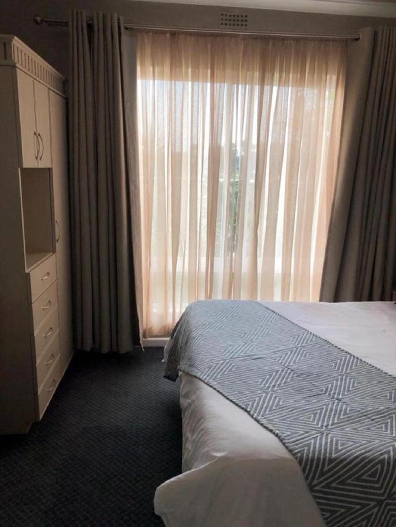 Cape Town Beachfront Apartments At Leisure Bay Kültér fotó