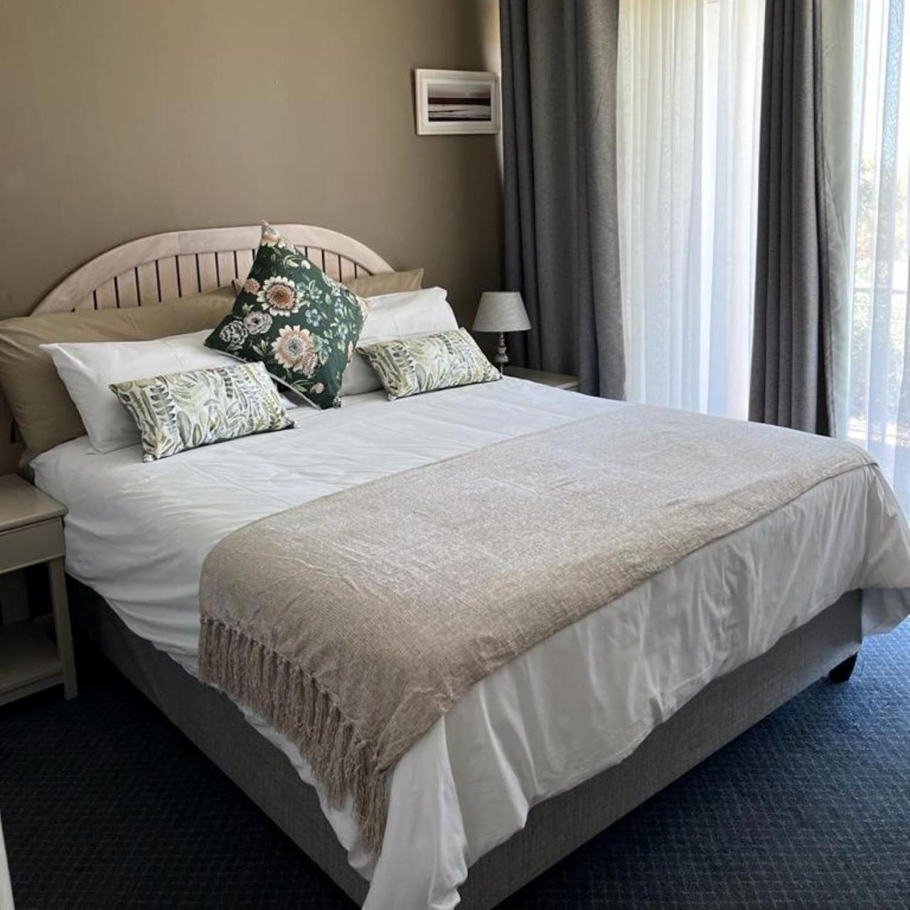 Cape Town Beachfront Apartments At Leisure Bay Kültér fotó