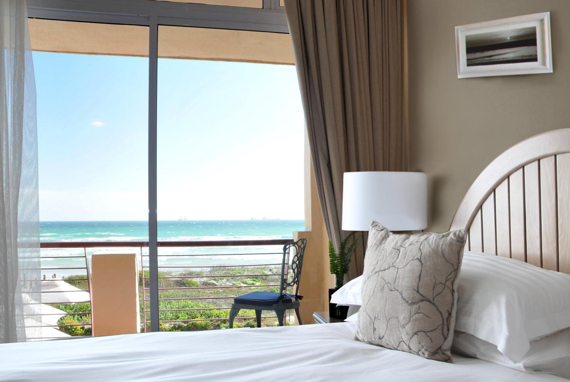 Cape Town Beachfront Apartments At Leisure Bay Kültér fotó