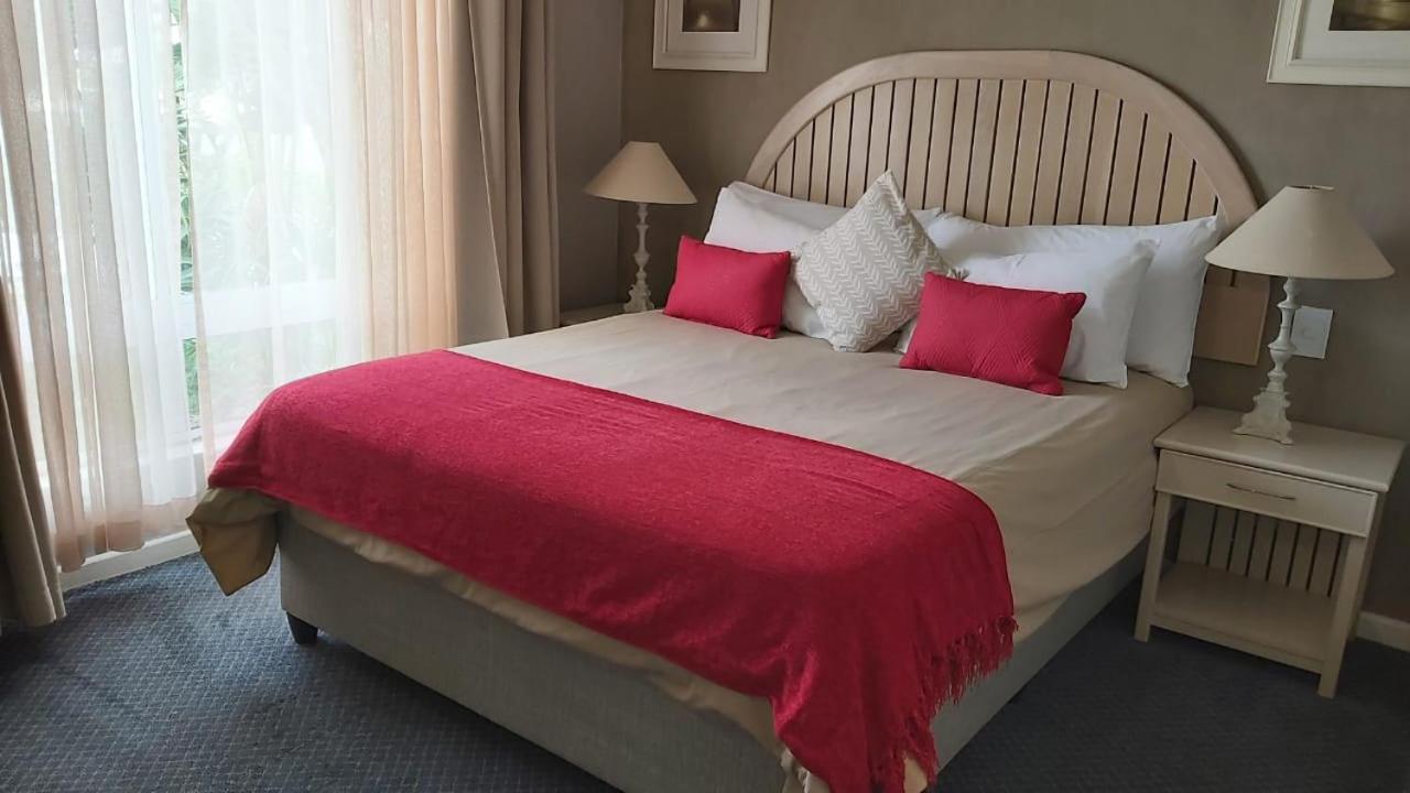 Cape Town Beachfront Apartments At Leisure Bay Kültér fotó