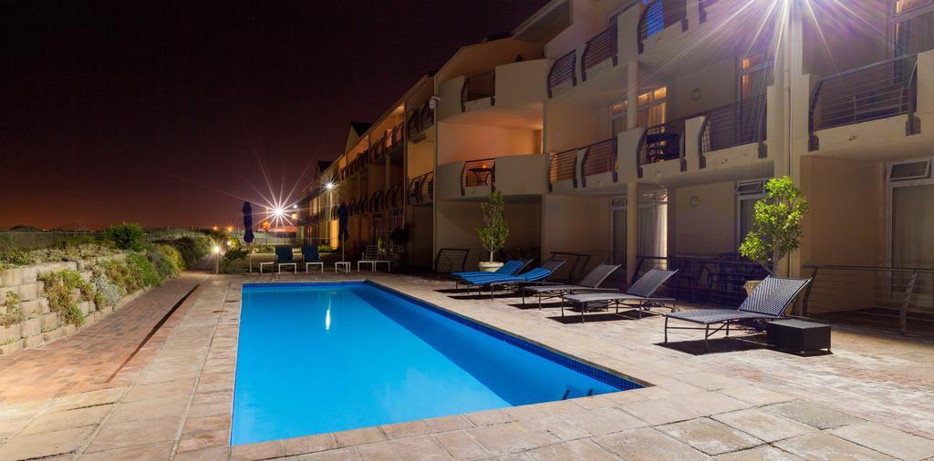 Cape Town Beachfront Apartments At Leisure Bay Kültér fotó