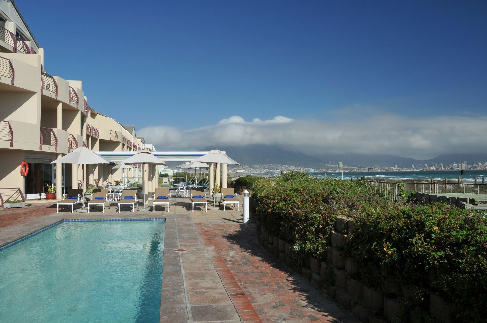 Cape Town Beachfront Apartments At Leisure Bay Kültér fotó